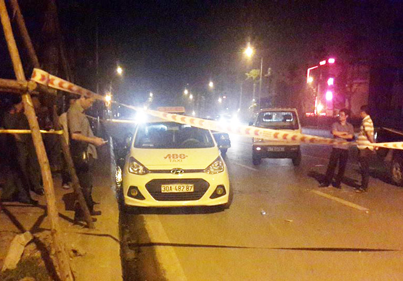 Tổng lãnh sự bị cướp